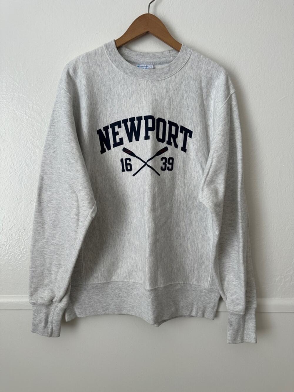 Vintage Champion Newport 1639 Sweatshirt Heather Grey Crewneck Medium